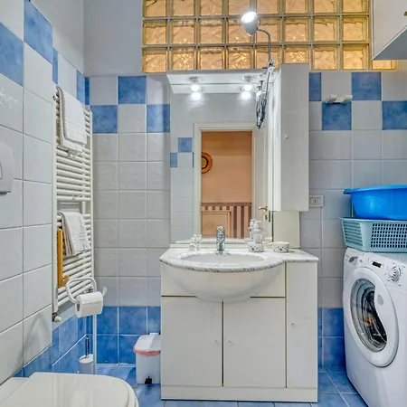 Sunny House Spiagge E Ciclabile With Sea Views - Happy * Σαν Ρέμο